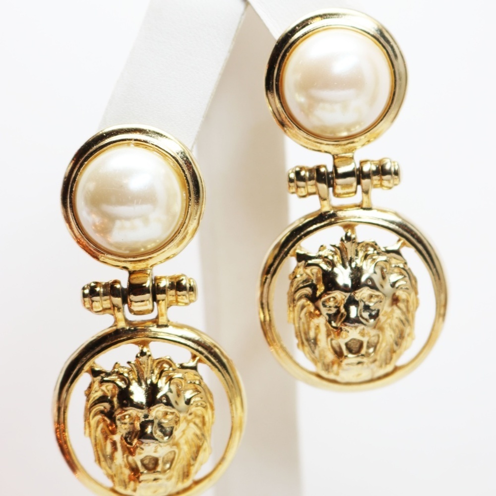 Simulated Pearl Cabochon Lion's Head Doorknocker Earrings - Picture 3 of 8